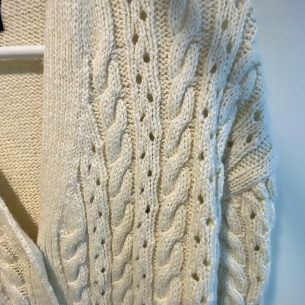 Nice Gap Sweater - image 2